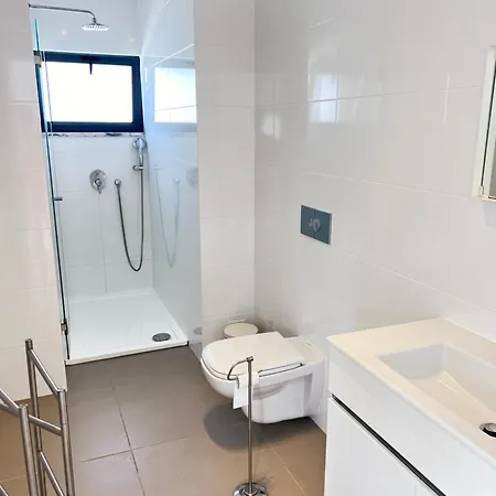 וילה Exclusive With Heated Private Pool